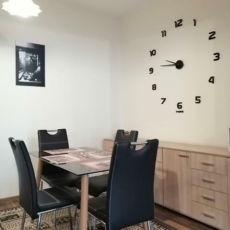 Central Academic Apartment 소피아 외부 사진