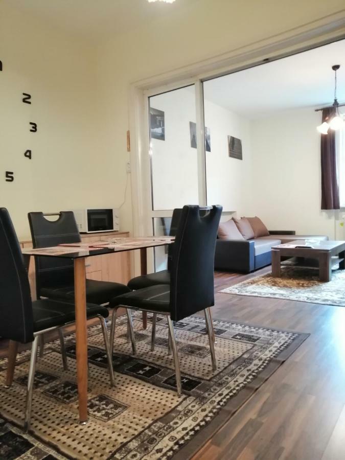 Central Academic Apartment 소피아 외부 사진