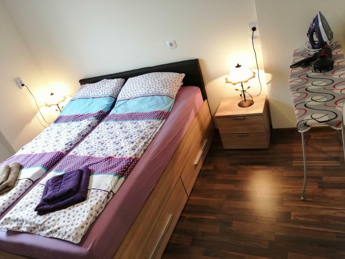 Central Academic Apartment 소피아 외부 사진